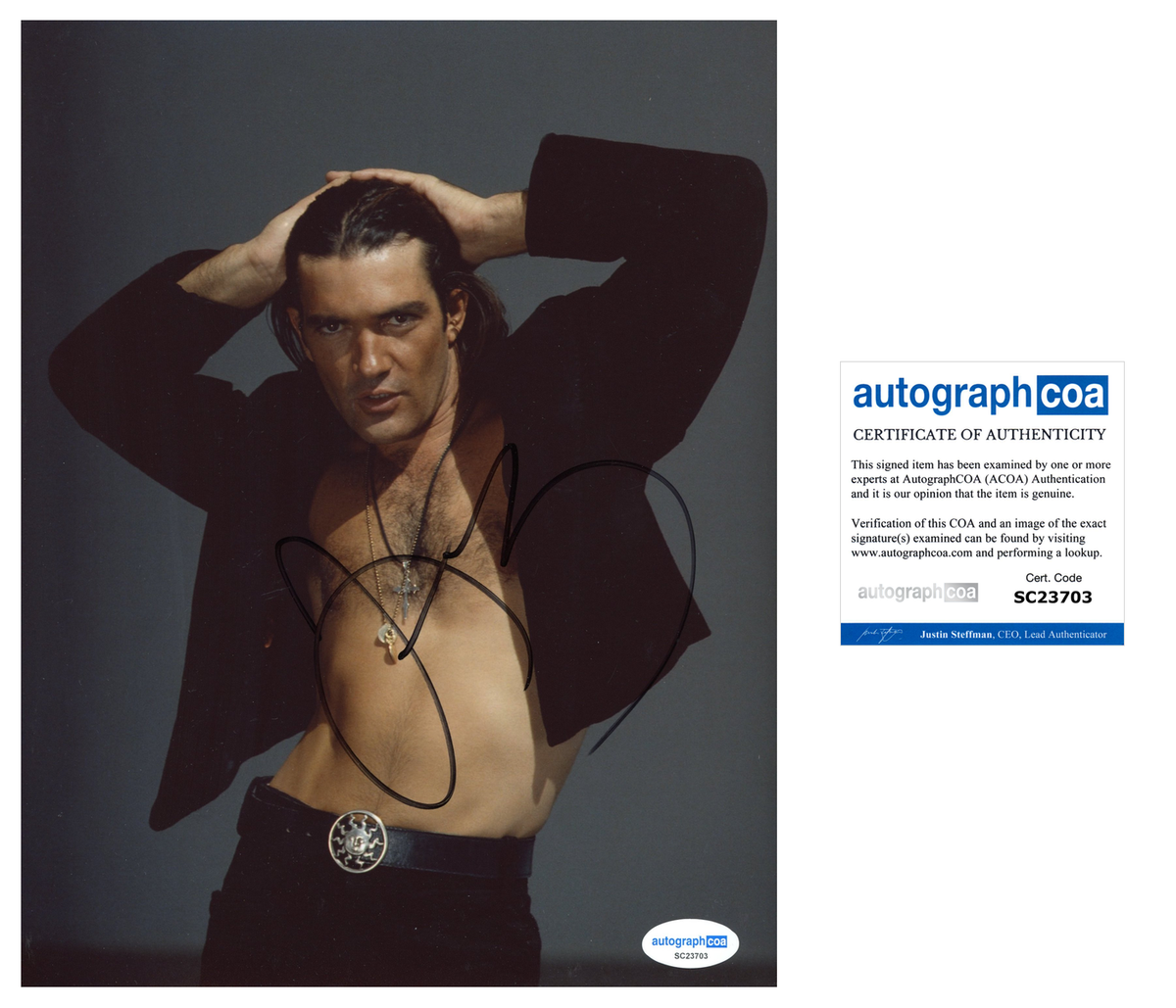 Antonio Banderas Desperado Signed Autograph 8x10 Photo ACOA Outlaw antonio-banderas-desperado-signed-autograph-8x10-photo-acoa-outlaw