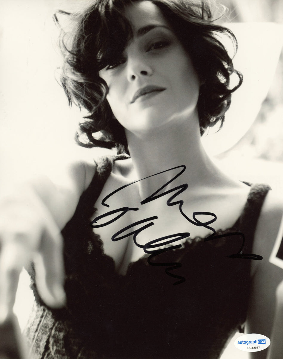 Marion Cotillard Sexy Signed Autograph 8x10 Photo ACOA | Outlaw