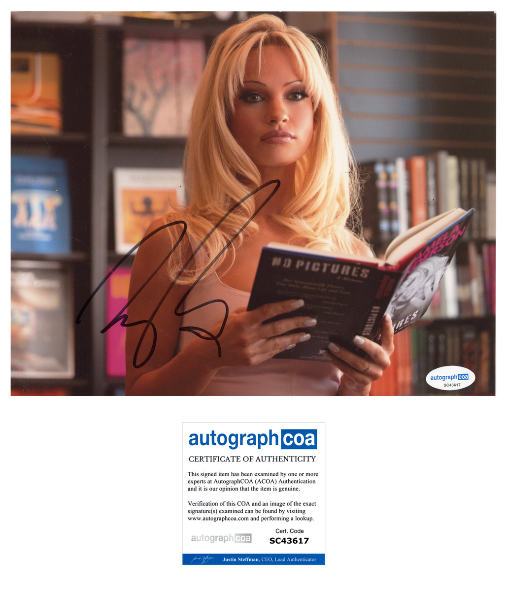 Lily James Sexy Signed Autograph 8x10 Photo ACOA Outlaw Hobbies