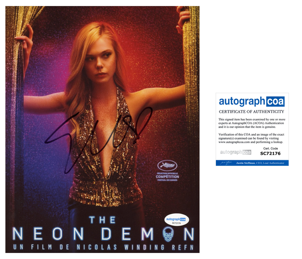 Elle Fanning Neon Demon Signed Autograph 8x10 Photo ACOA