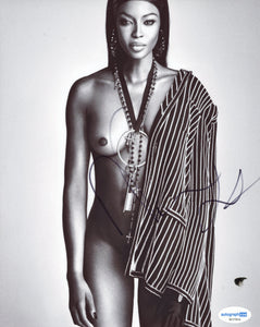 Naomi Campbell Sexy Signed Autograph 8x10 Photo ACOA