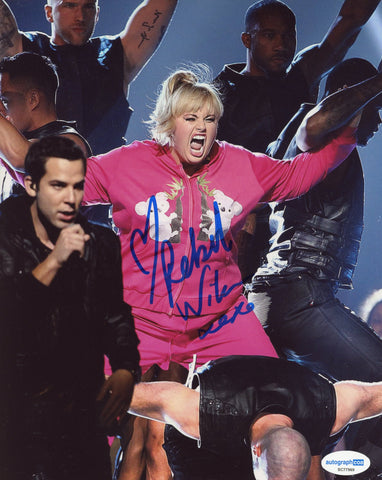 Rebel Wilson Pitch Perfect Signed Autograph 8x10 Photo ACOA