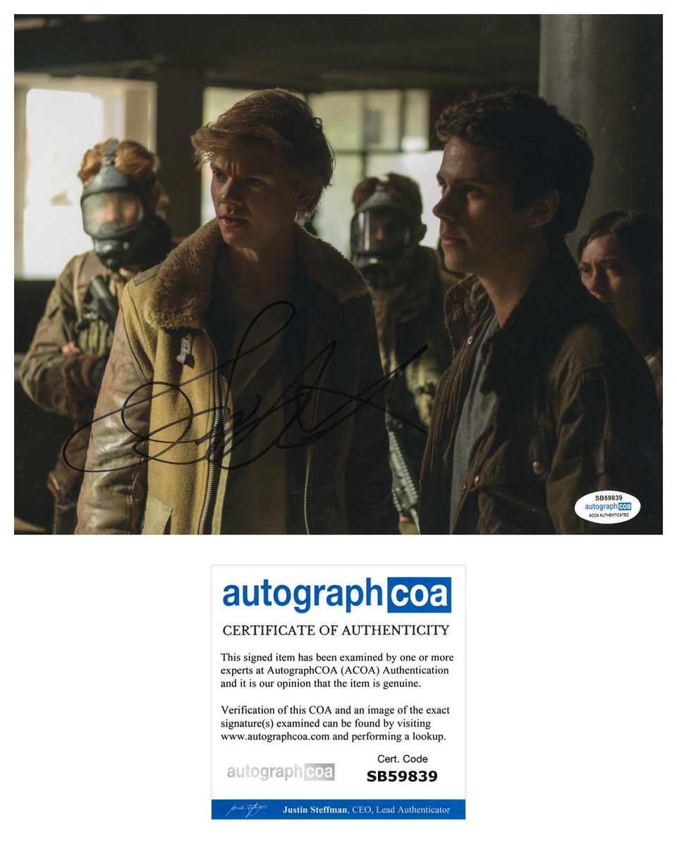 Signature Thomas Brodie Sangster