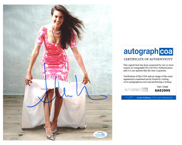 Allison Williams Sexy Signed Autograph 8x10 Photo ACOA