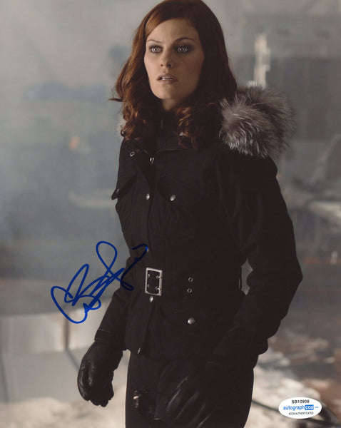 Cassidy Freeman Smallville Signed Autograph 8x10 Photo ACOA