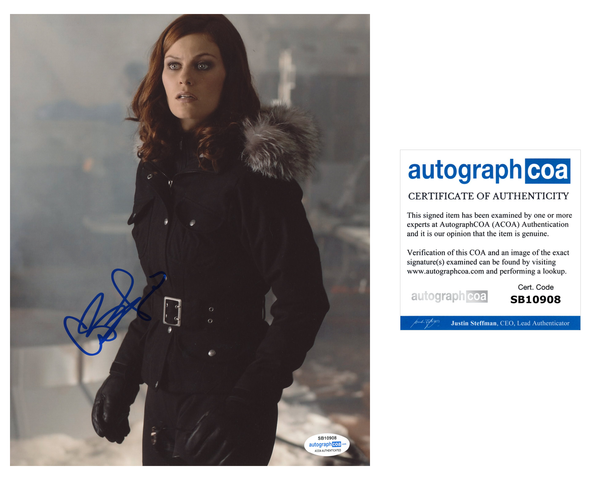 Cassidy Freeman Smallville Signed Autograph 8x10 Photo ACOA