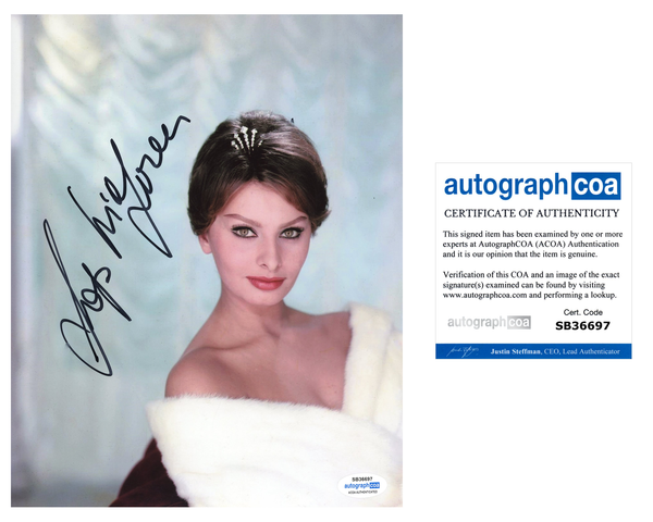 Sophia Loren Sexy Signed Autograph 8x10 Photo ACOA