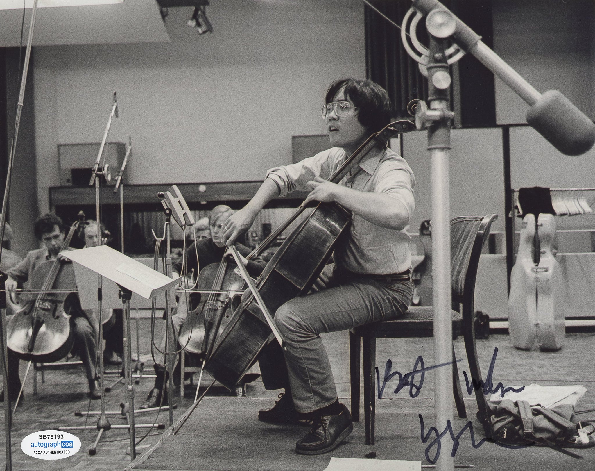 Yo Yo Ma Cellist Signed Autograph 8x10 Photo ACOA