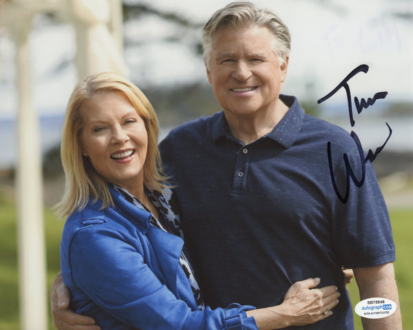 Treat Williams Chesapeake Shores Signed Autograph 8x10 Photo ACOA