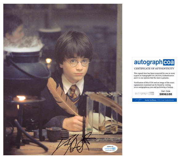 Daniel Radcliffe Harry Potter Signed Autograph 8x10 Photo ACOA