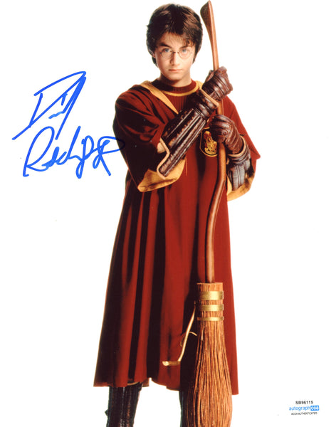 Daniel Radcliffe Harry Potter Signed Autograph 8x10 Photo ACOA