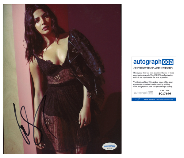 Priyanka Chopra Sexy Signed Autograph 8x10 Photo ACOA