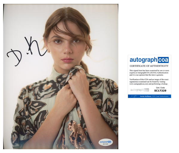 Dafne Keen Sexy Signed Autograph 8x10 Photo ACOA