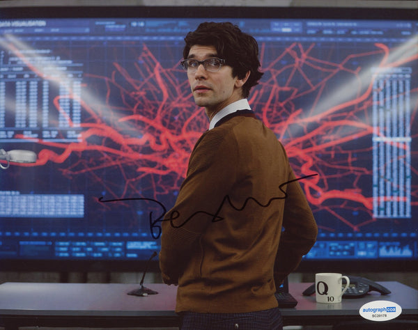 Ben Whishaw Bond Signed Autograph 8x10 Photo ACOA