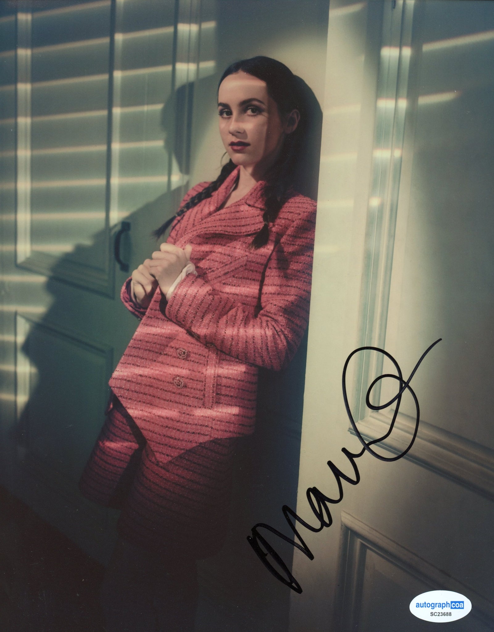 Maude Apatow Euphoria Signed Autograph 8x10 Photo ACOA