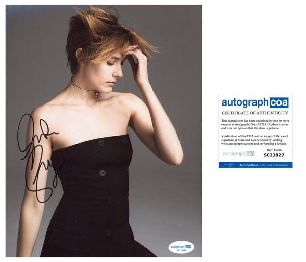 Greta Gerwig Sexy Signed Autograph 8x10 Photo ACOA