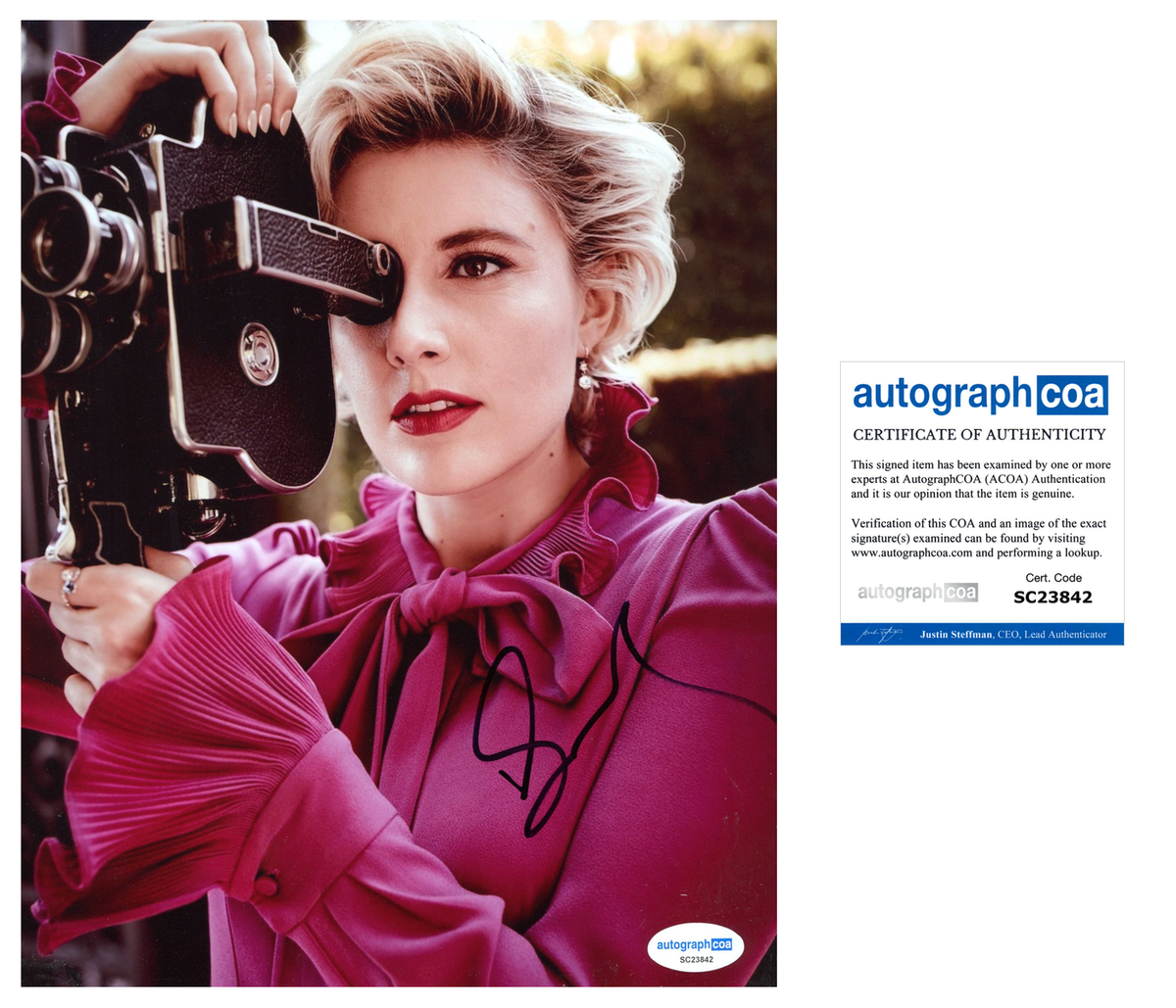 Greta Gerwig Sexy Signed Autograph 8x10 Photo ACOA | Outlaw Hobbies ...