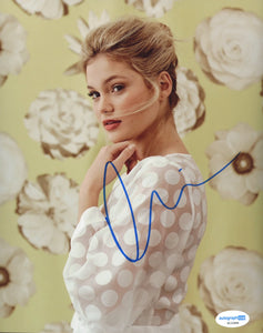 Olivia Holt Sexy Signed Autograph 8x10 Photo ACOA