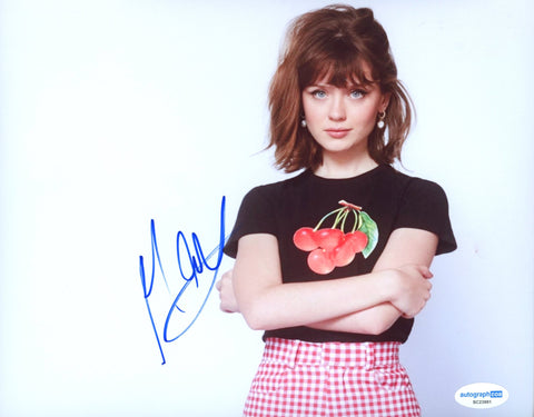 Maisie Peters Sexy Signed Autograph 8x10 Photo ACOA