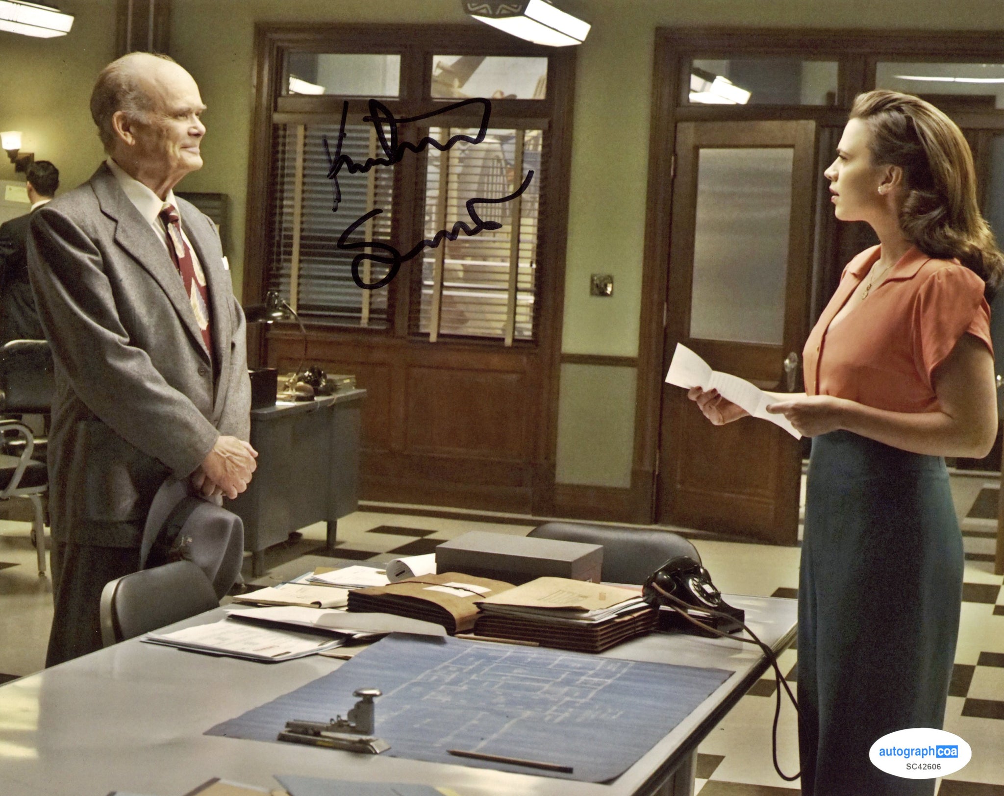Kurtwood Smith Agent Carter Signed Autograph 8x10 Photo ACOA
