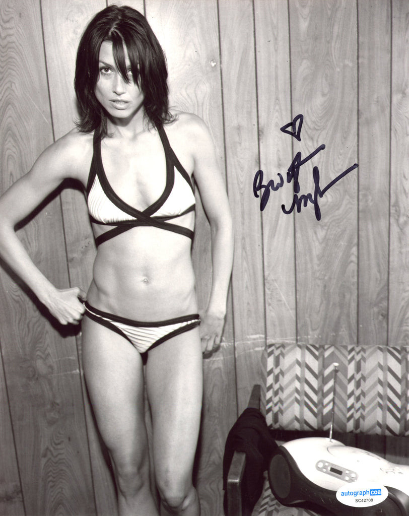 Bridget Moynahan Sexy Signed Autograph 8x10 Photo ACOA | Outlaw Hobbies Authentic Autographs