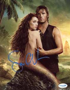 Sam Claflin Pirates Signed Autograph 8x10 Photo ACOA