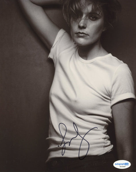 Greta Gerwig Lady Bird Signed Autograph 8x10 Photo ACOA
