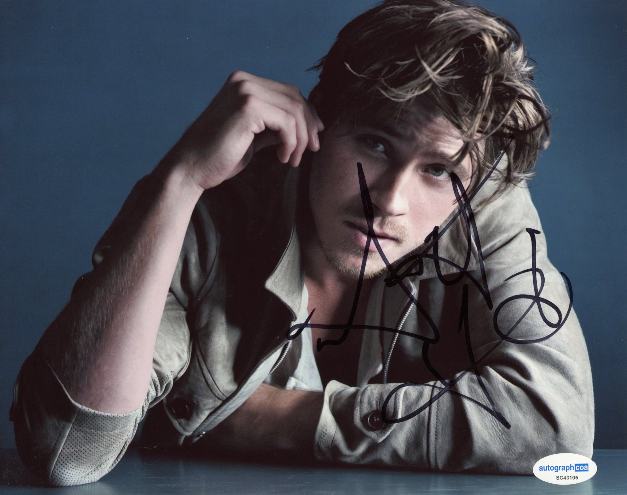 Garrett Hedlund Signed Autograph 8x10 Photo ACOA