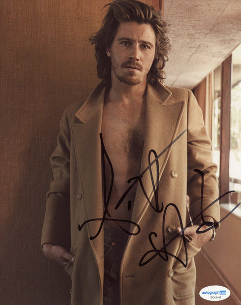 Garrett Hedlund Tron Signed Autograph 8x10 Photo ACOA