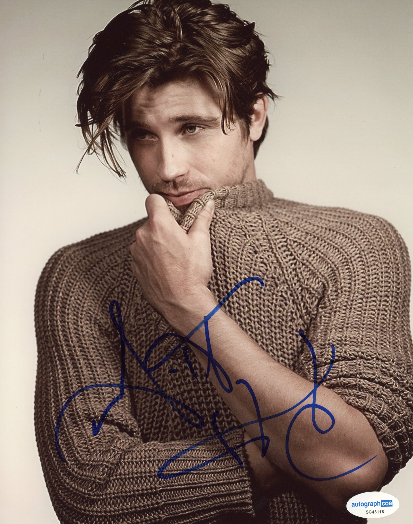 Garrett Hedlund Signed Autograph 8x10 Photo ACOA