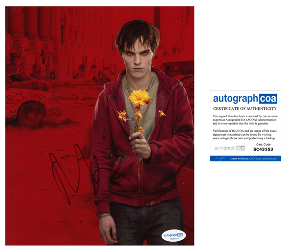 Nicholas Hoult Warm Bodies Signed Autograph 8x10 Photo ACOA