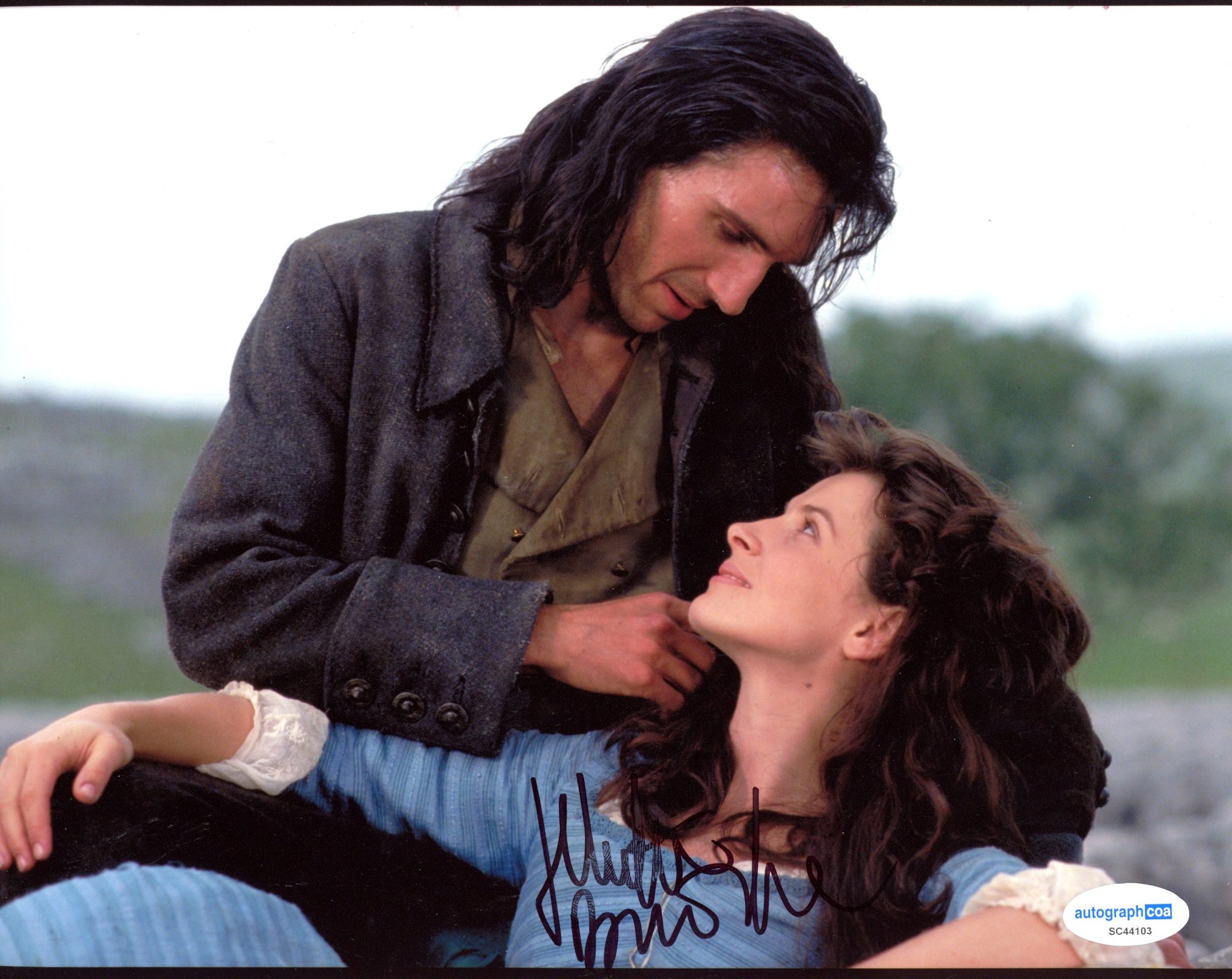 Juliette Binoche Wuthering Heights Signed Autograph 8x10 Photo ACOA