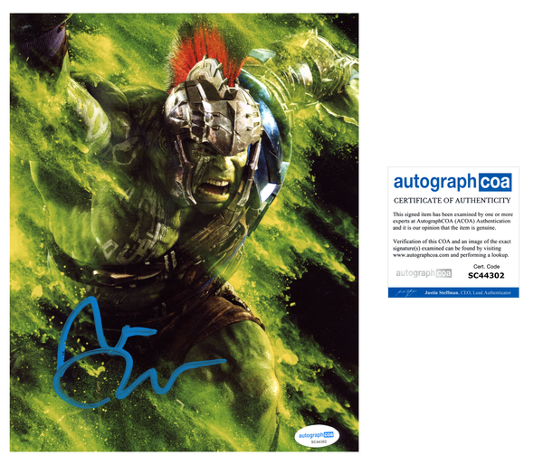 Mark Ruffalo Hulk Signed Autograph 8x10 Photo ACOA