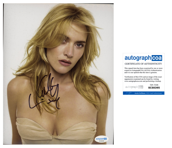 Kate Winslet Sexy Signed Autograph 8x10 Photo ACOA