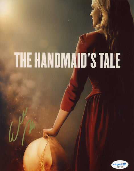 Elisabeth Moss Handmaid's Tale Signed Autograph 8x10 Photo ACOA