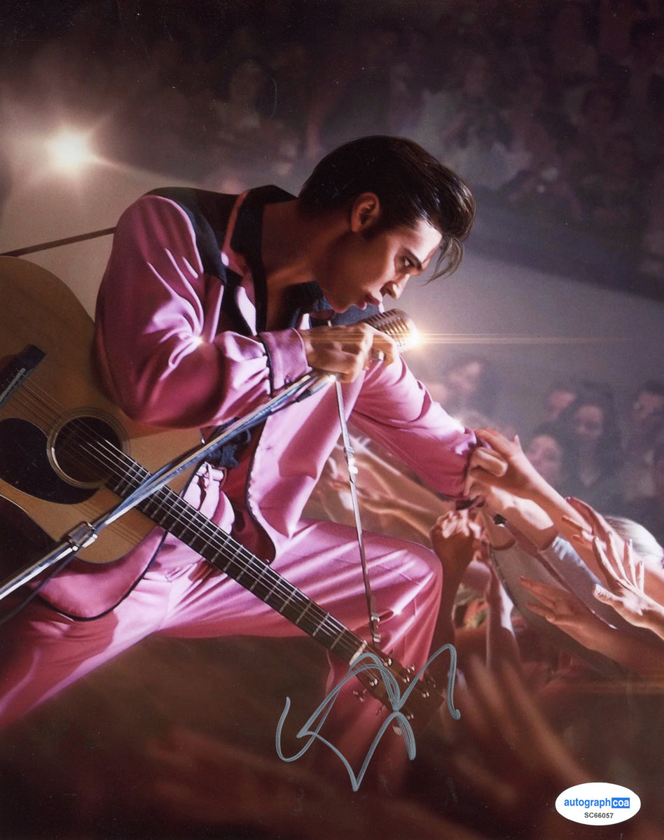 Austin Butler Elvis Signed Autograph 8x10 Photo ACOA | Outlaw Hobbies ...