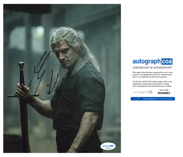 Henry Cavill The Witcher Signed Autograph 8x10 Photo ACOA