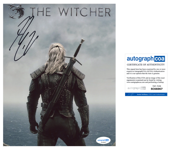 Henry Cavill The Witcher Signed Autograph 8x10 Photo ACOA