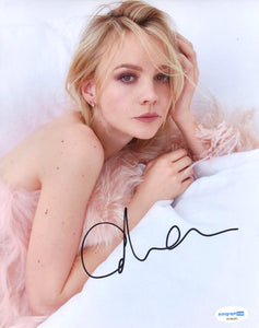 Carey Mulligan Sexy Signed Autograph 8x10 Photo ACOA