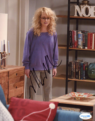 Melissa Rauch Big Bang Theory Signed Autograph 8x10 Photo ACOA