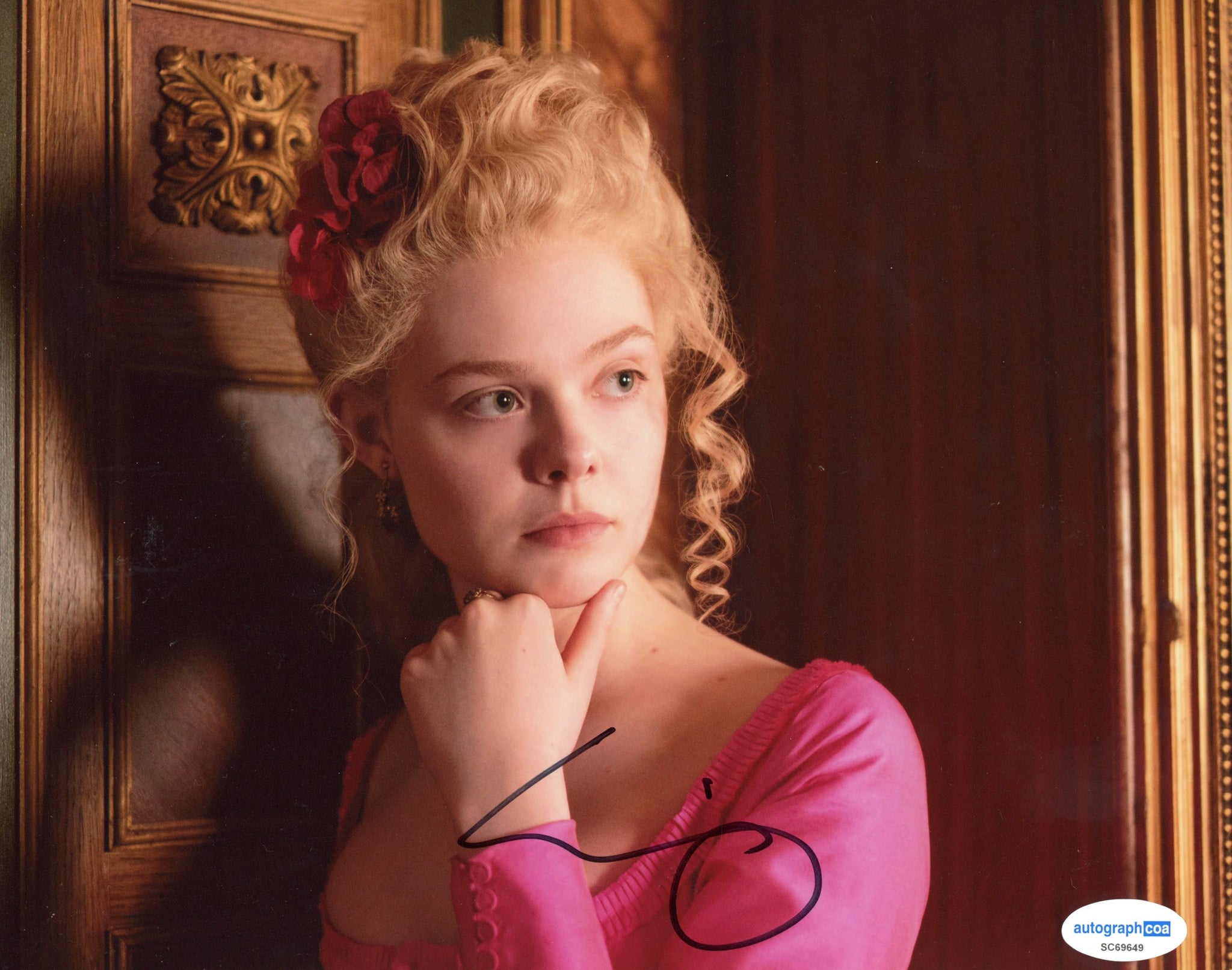 Elle Fanning The Great Signed Autograph 8x10 Photo ACOA