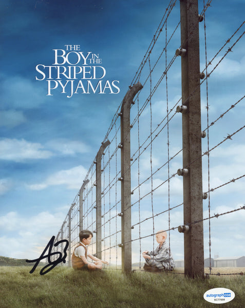 Asa Butterfield Boy in the striped Pajamas Signed Autograph 8x10 Photo ACOA