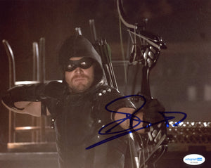 Stephen Amell Arrow Signed Autograph 8x10 Photo ACOA