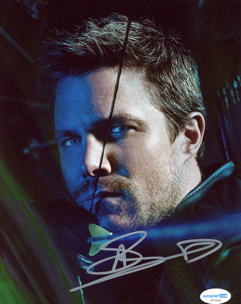 Stephen Amell Arrow Signed Autograph 8x10 Photo ACOA