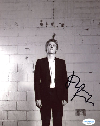Johnny Flynn Emma Signed Autograph 8x10 Photo ACOA