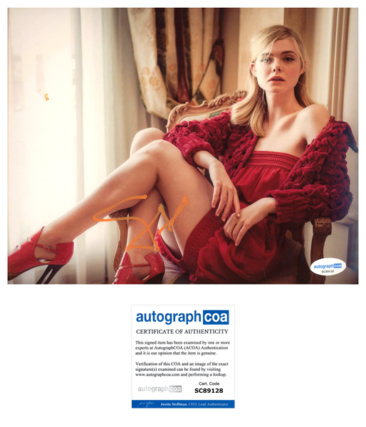 Elle Fanning Sexy Signed Autograph 8x10 Photo ACOA