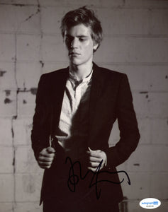 Johnny Flynn Beast Signed Autograph 8x10 Photo ACOA