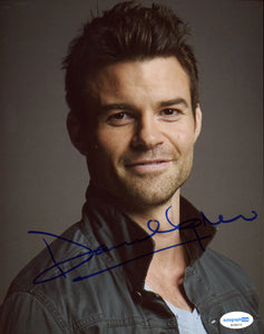 Daniel Gillies Originals Signed Autograph 8x10 Photo ACOA