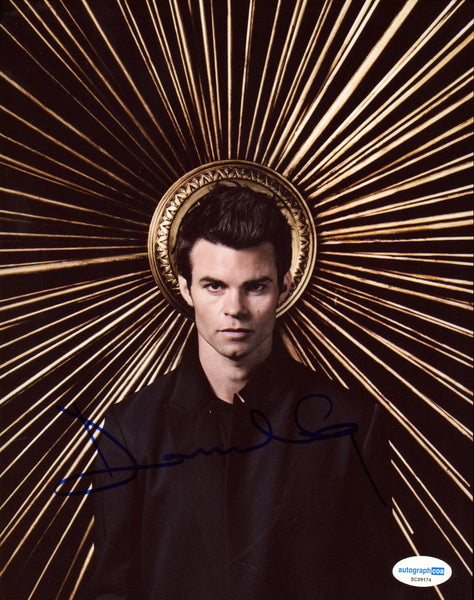 Daniel Gillies Originals Signed Autograph 8x10 Photo ACOA