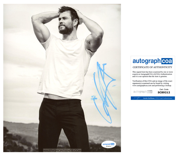 Chris Hemsworth Avengers Signed Autograph 8x10 Photo ACOA